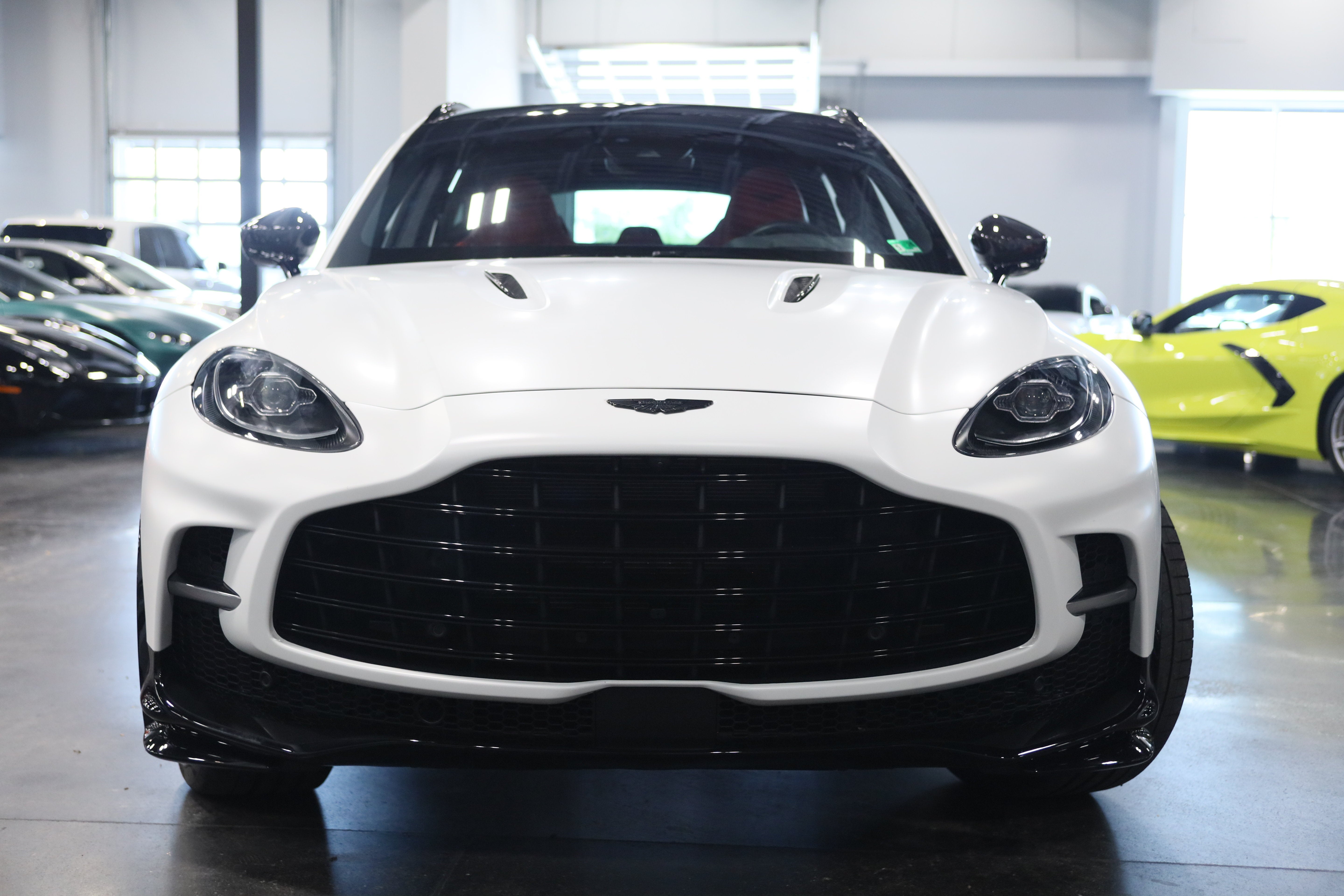 aston martin dbx 2023 SD7VUJBW3PTV08439 image aston martin dbx 2023 SD7VUJBW3PTV08439 image